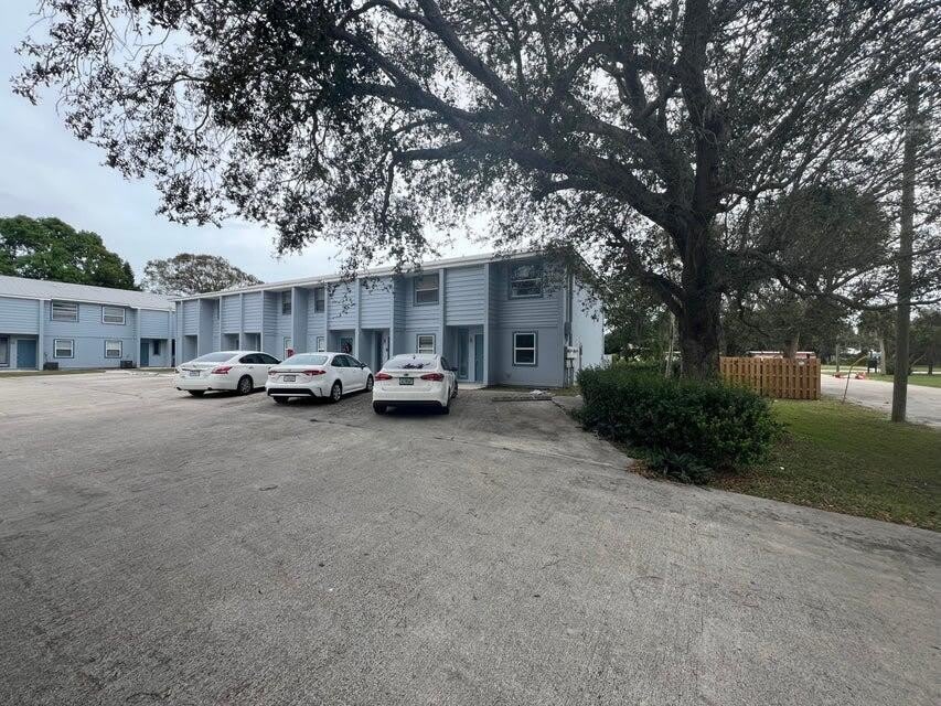 622 S 11th Street – photo 2