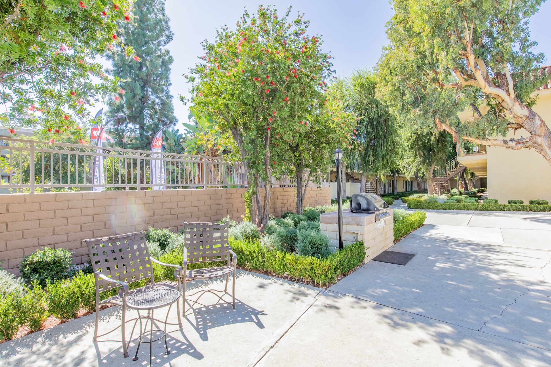 Kingsbury Apartments – photo 2