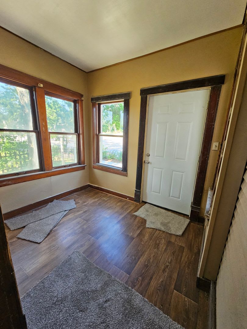 Newly remodeled 4bd/2bth – photo 4