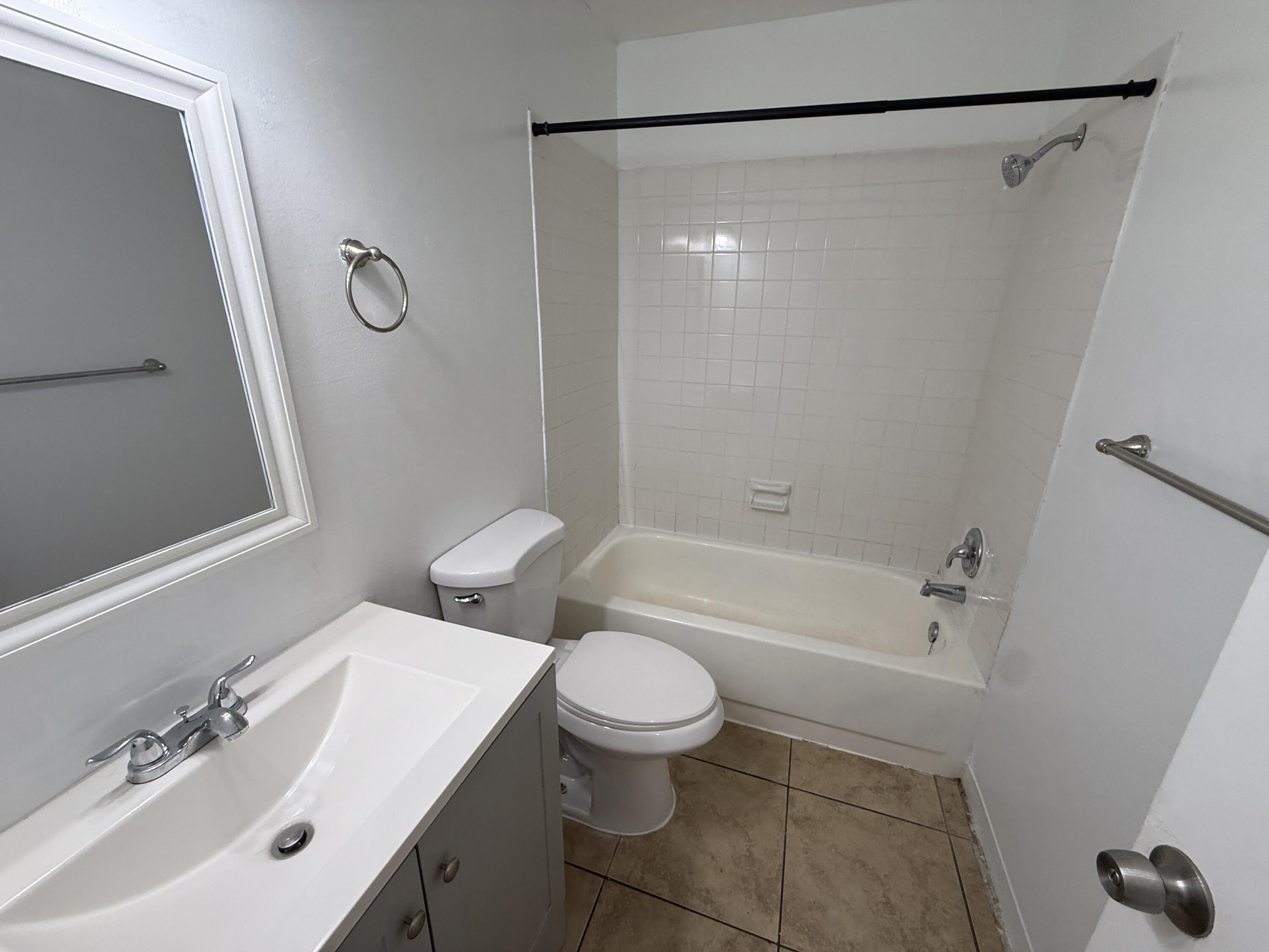 1941 NW 14th Avenue – photo 2