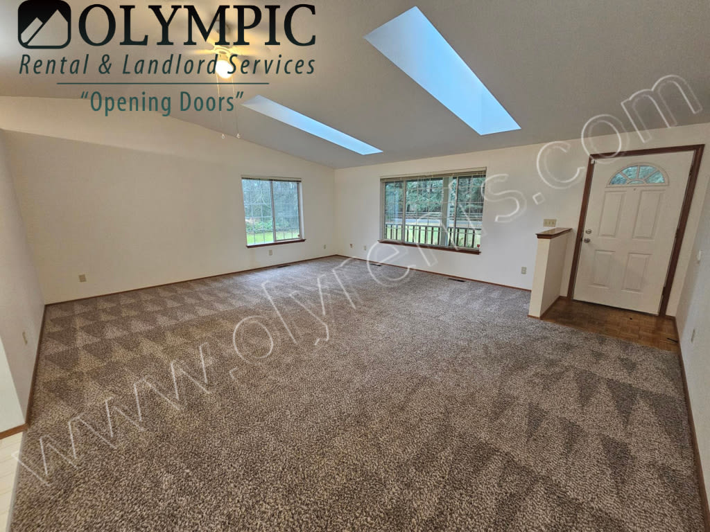 1448 Mix St Nw – photo 4