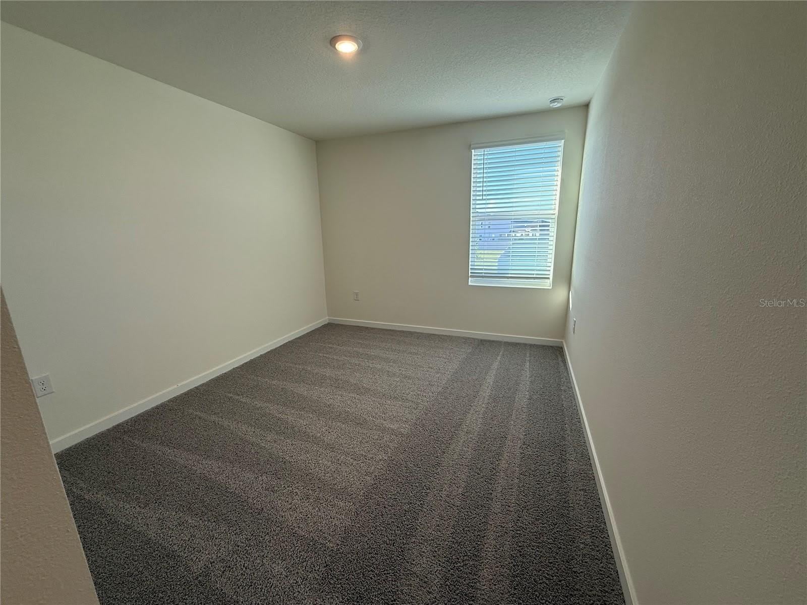 599 PRESTON COVE Drive – photo 4
