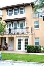 845 SW 147th Ave – photo 2