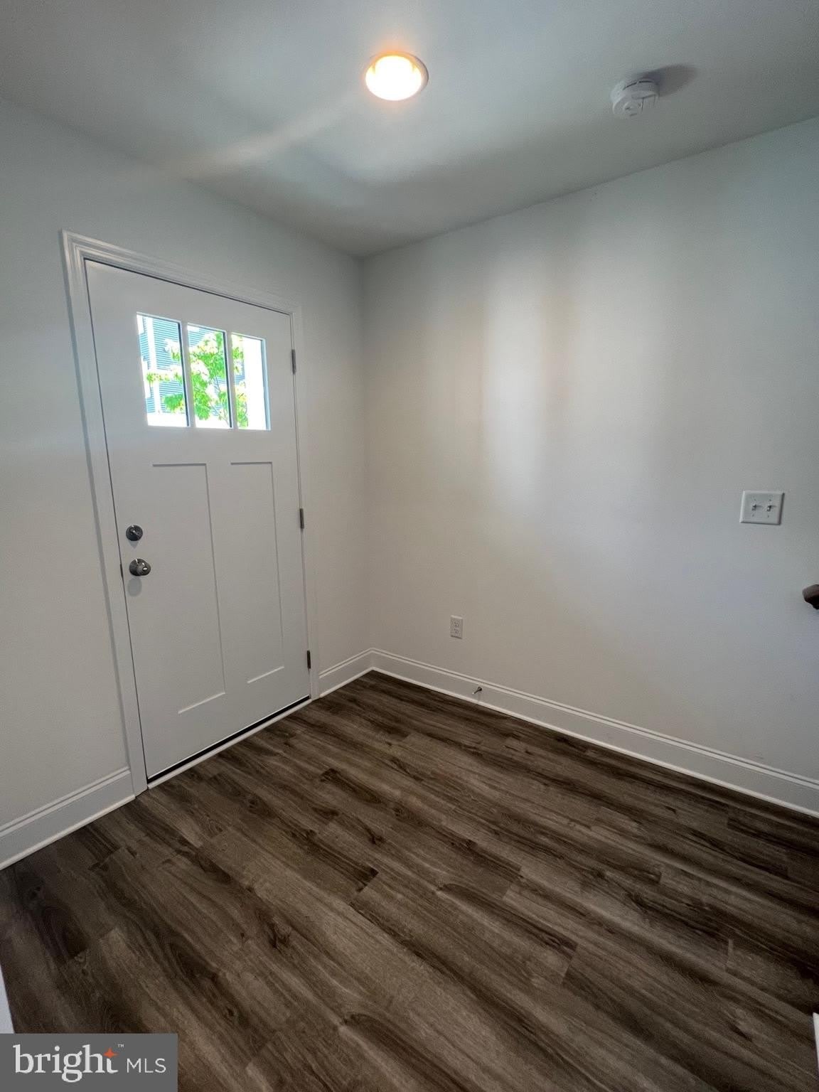 1412 MARKET HOUSE Lane – photo 5