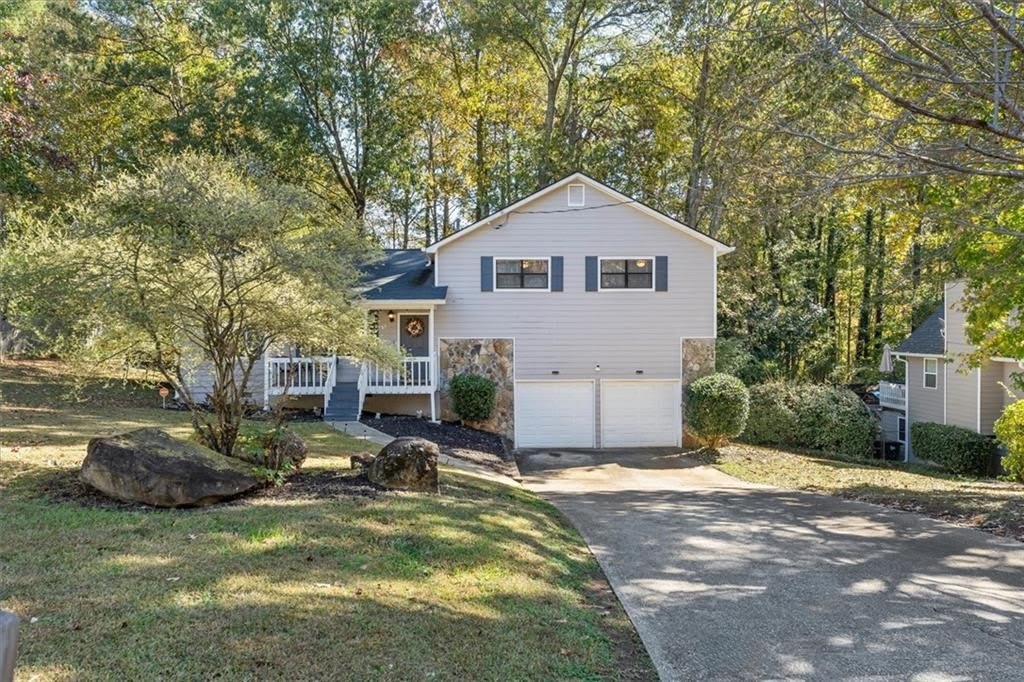 4041 Woodbridge Court – photo 2
