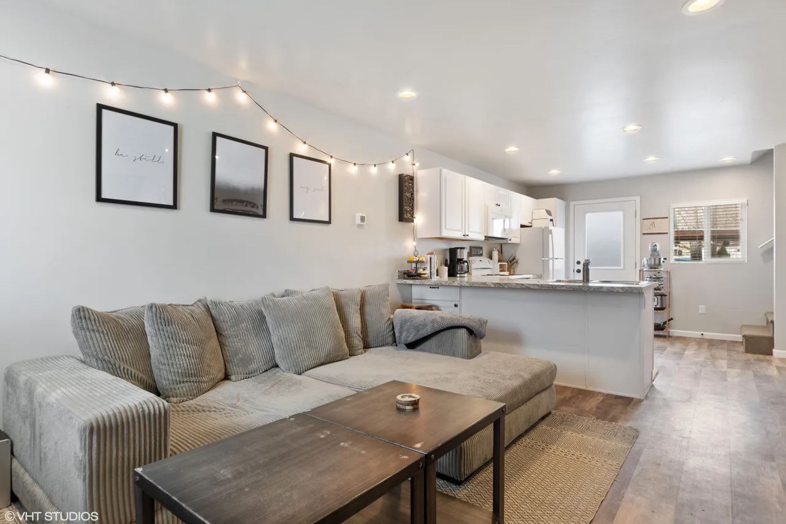 2B 1 5Ba Duplex For Rent – photo 2