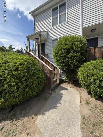 209 Beech Street – photo 1
