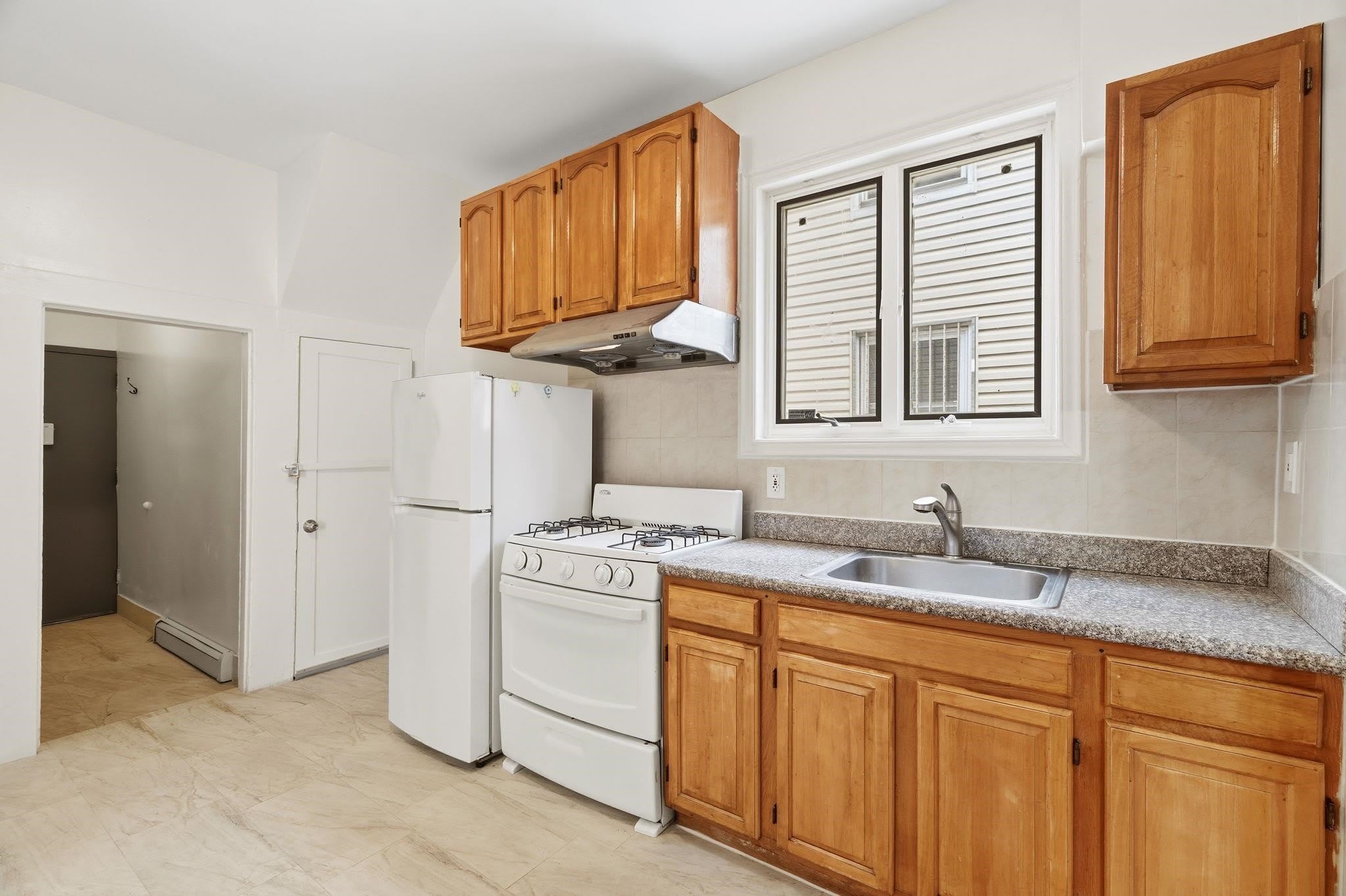 360 W SIDE AVE – photo 5