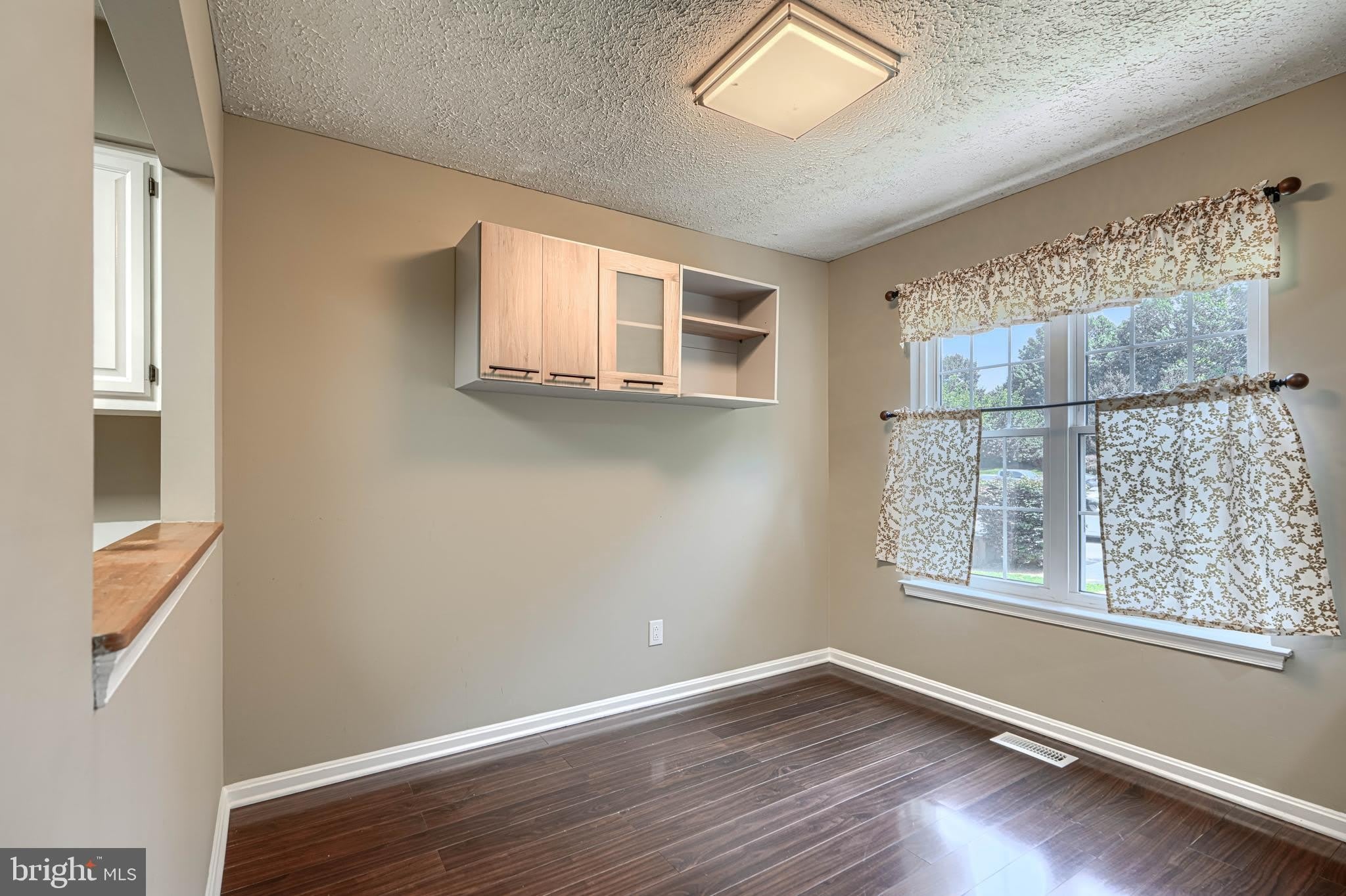 2332 DARBY Court – photo 3