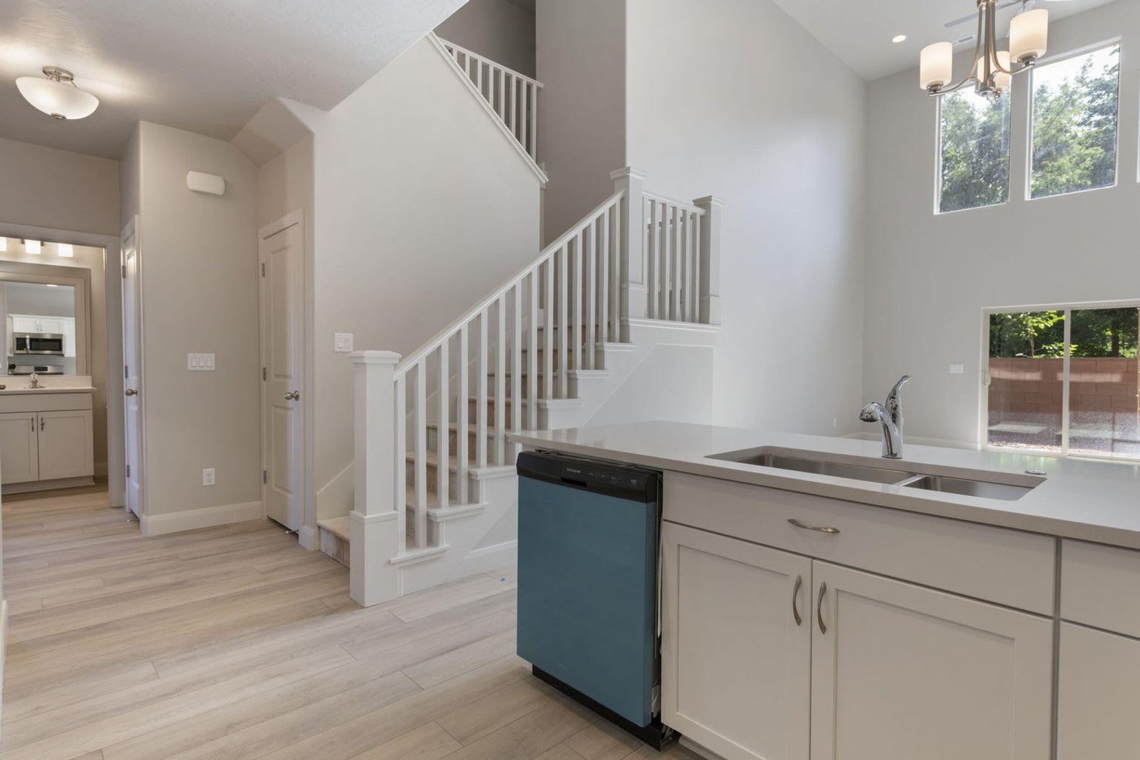 HURRICANE TOWNHOME – photo 3