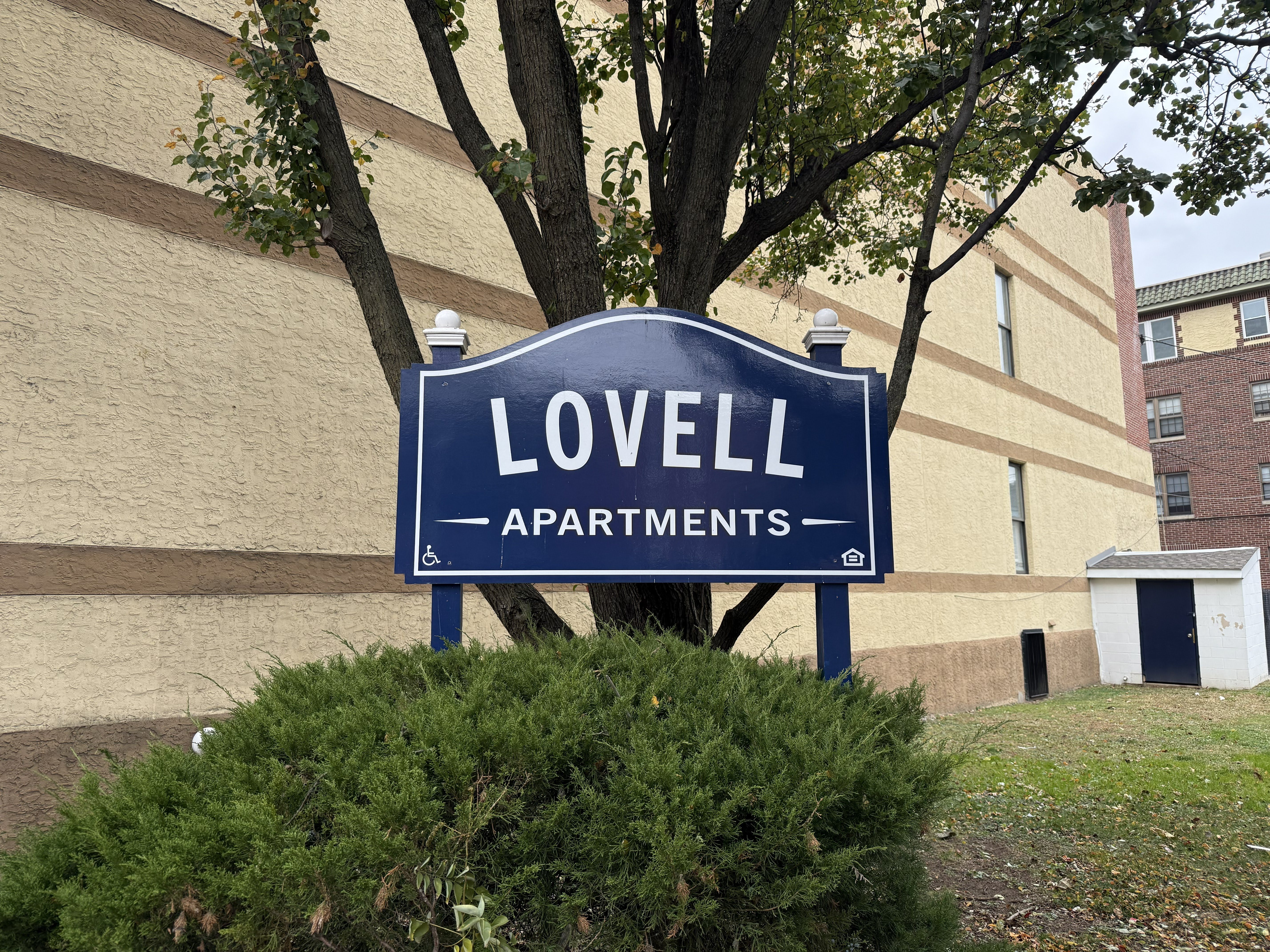 Lovell Apartments – photo 1