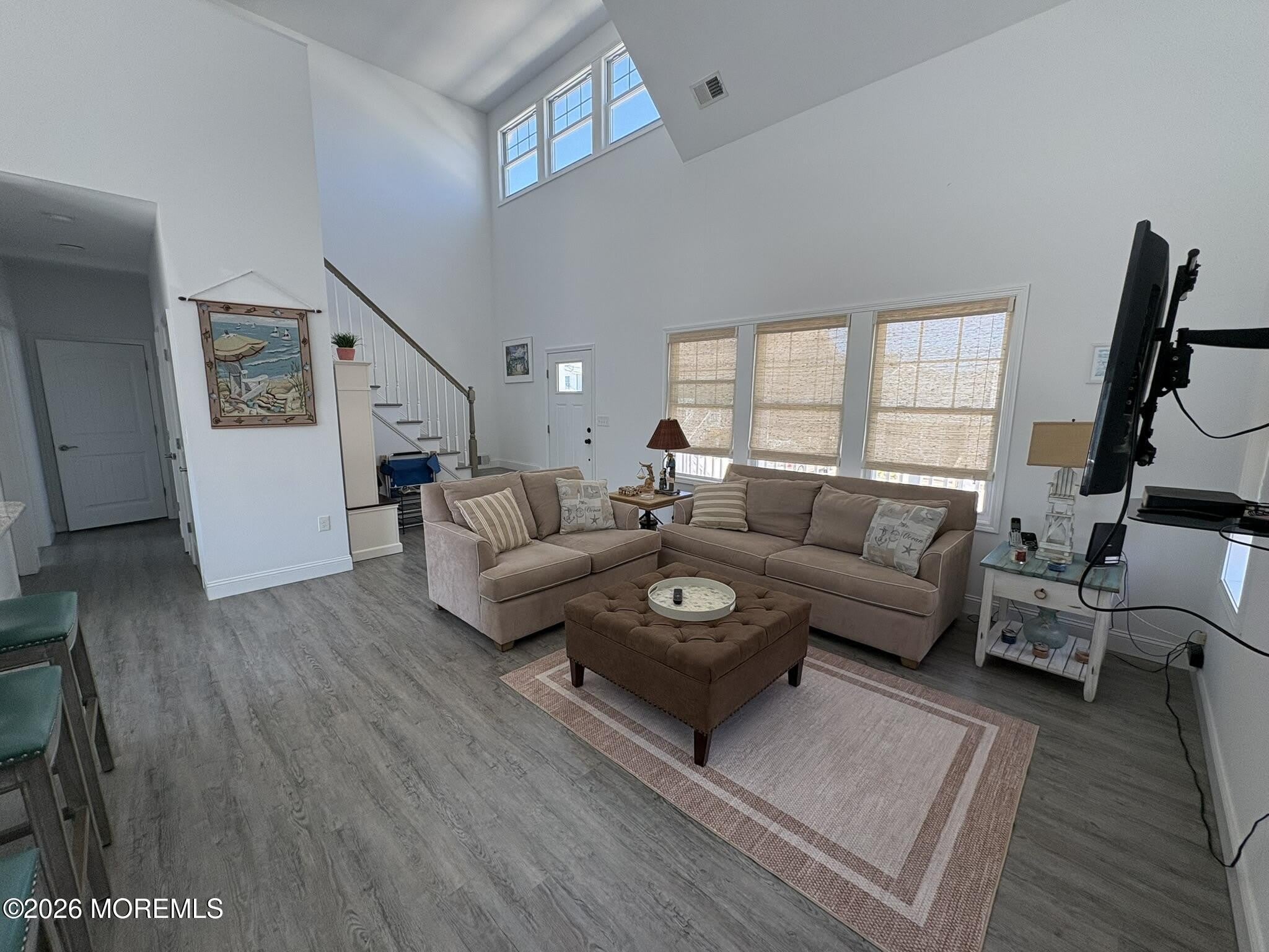 215 Heron Road – photo 4