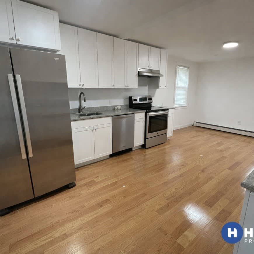 7 Greenville St – photo 2