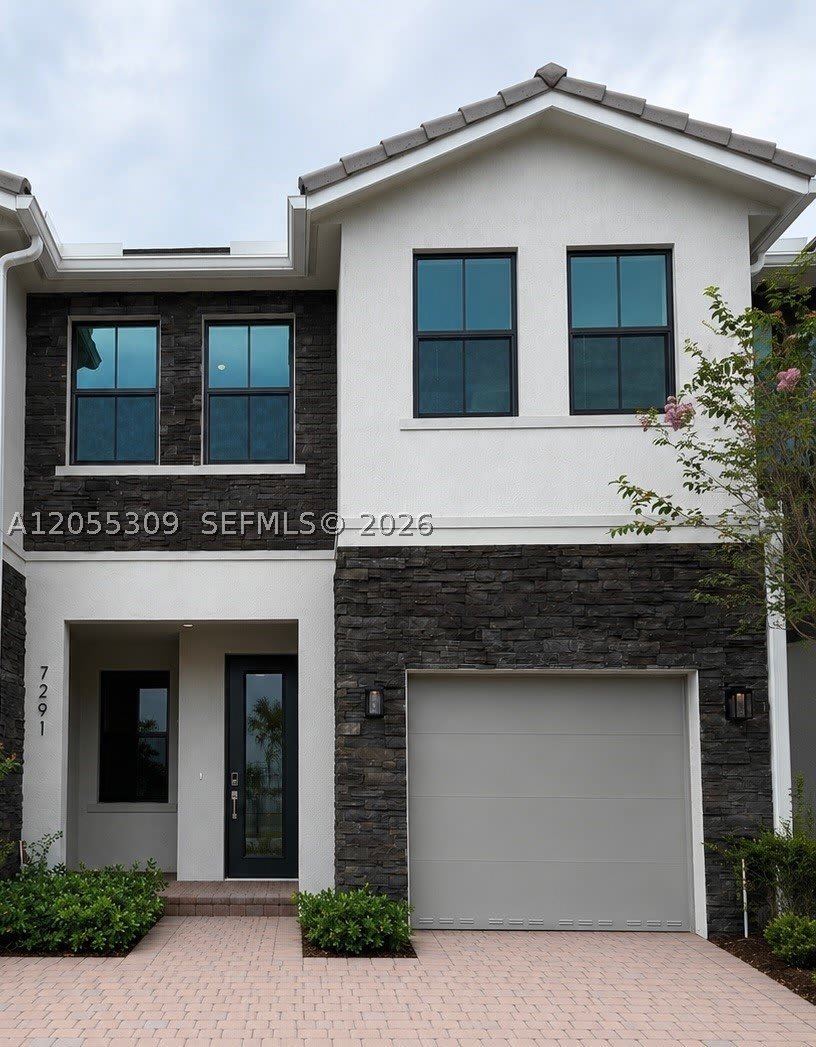 7291 SW 46th St – photo 1