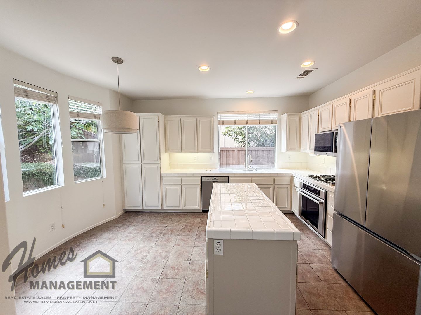 Homes Management – photo 2