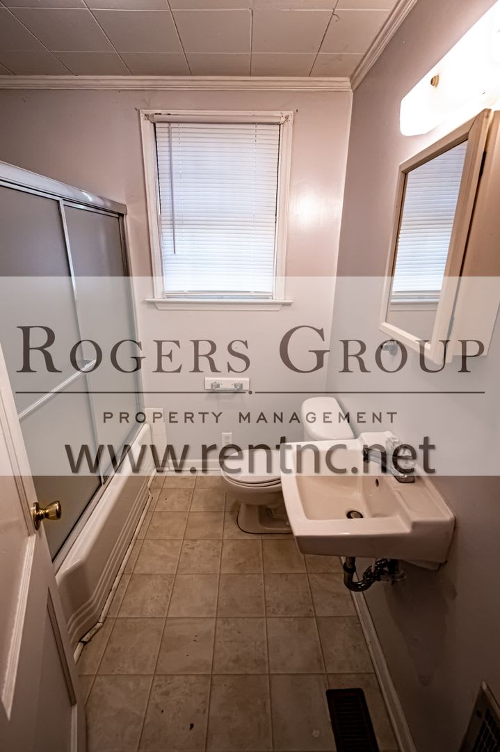 Homes for Rent in Henderson NC – photo 4