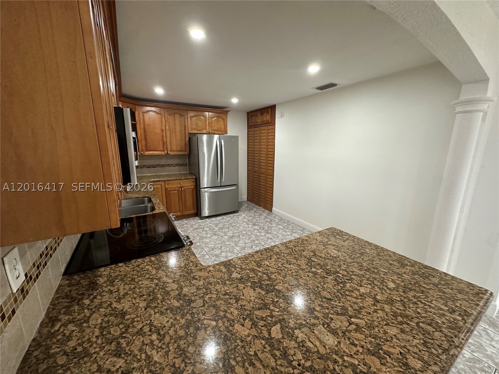 15640 SW 102nd Pl – photo 4