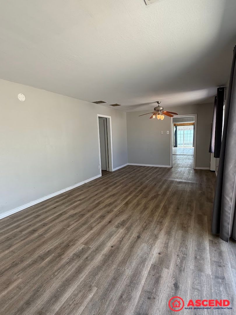 Spacious 4BD/2BA Home in Taft — Fully Equipped & Move-In Ready! – photo 3