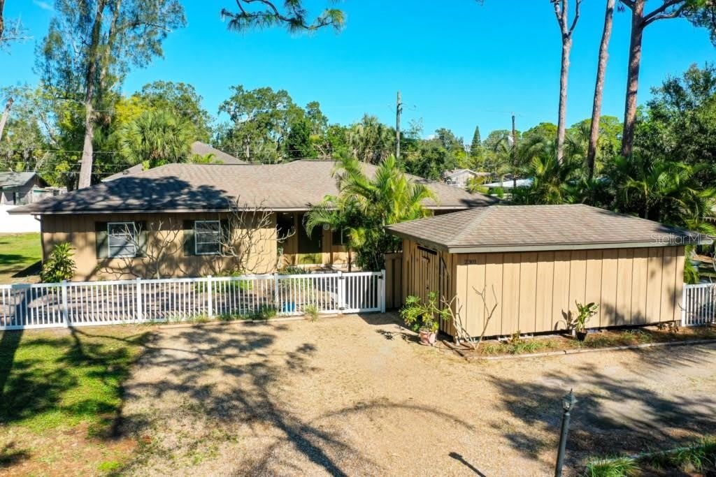 2301 Kalin Lane – photo 5