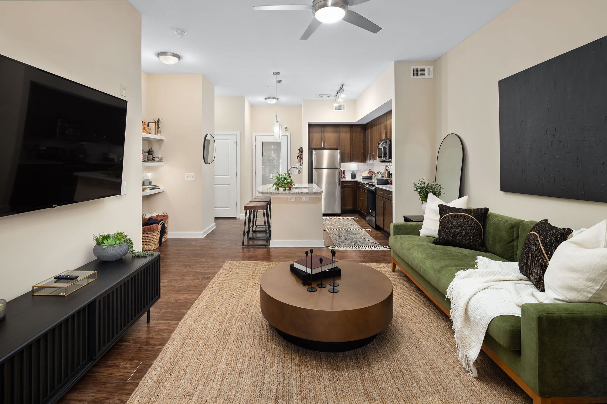400 Belmont – photo 3