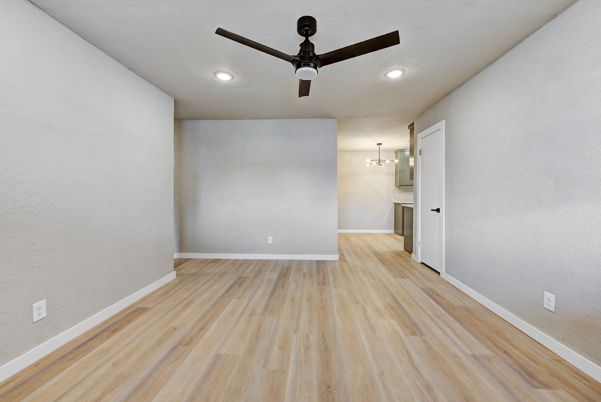 320 Northwest 86th Street – photo 2