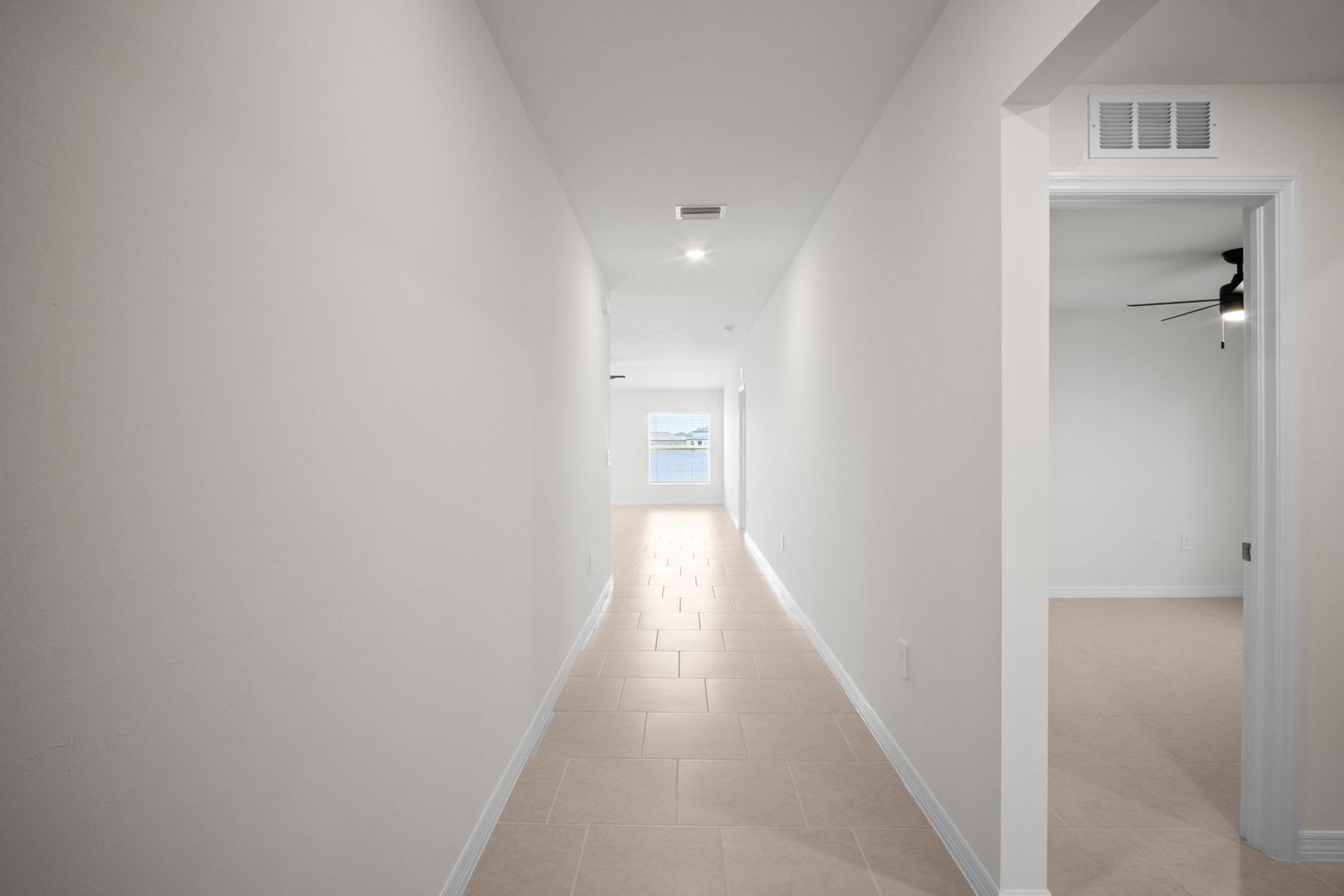 New construction 3 beds 2 baths home in Crane landing – photo 4