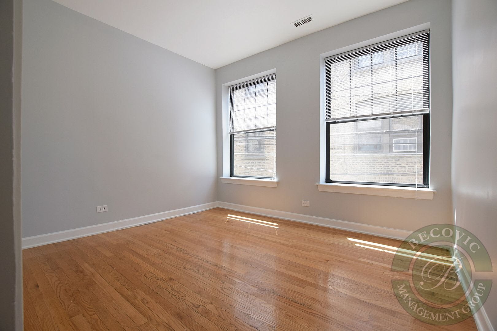 1642 W Jonquil Terrace – photo 5