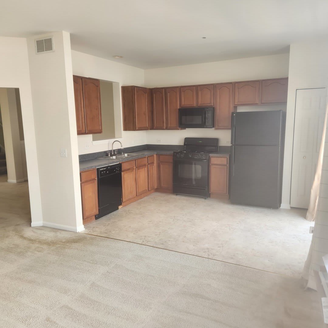 830 Summit Creek Drive – photo 3