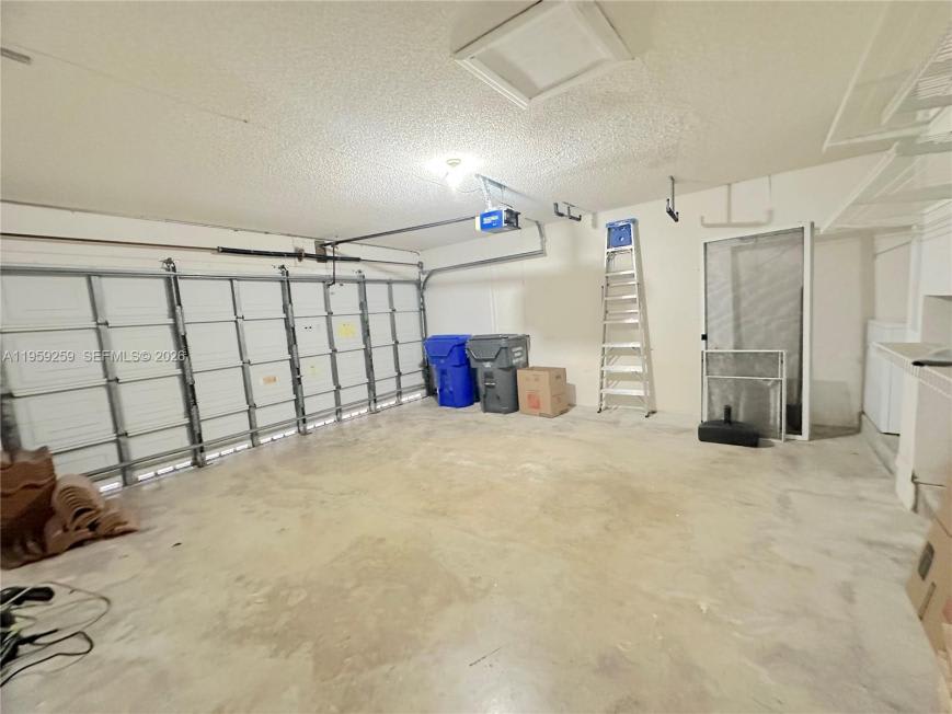 1115 River Birch St – photo 3