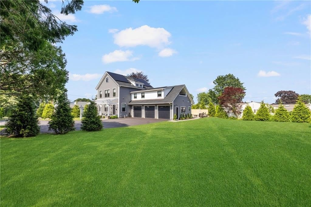 3 Oak Street – photo 3