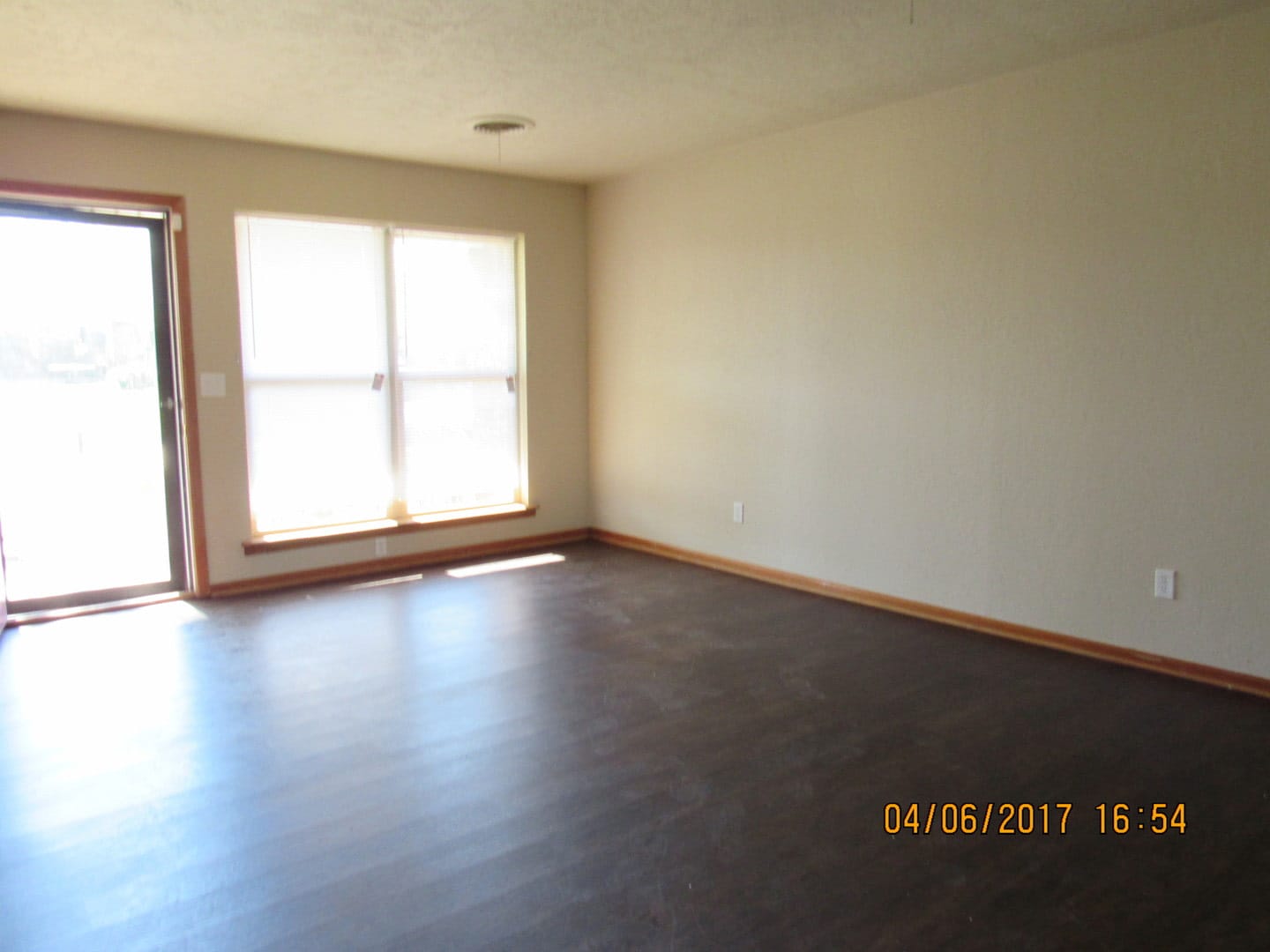 Pet Friendly Home! – photo 3