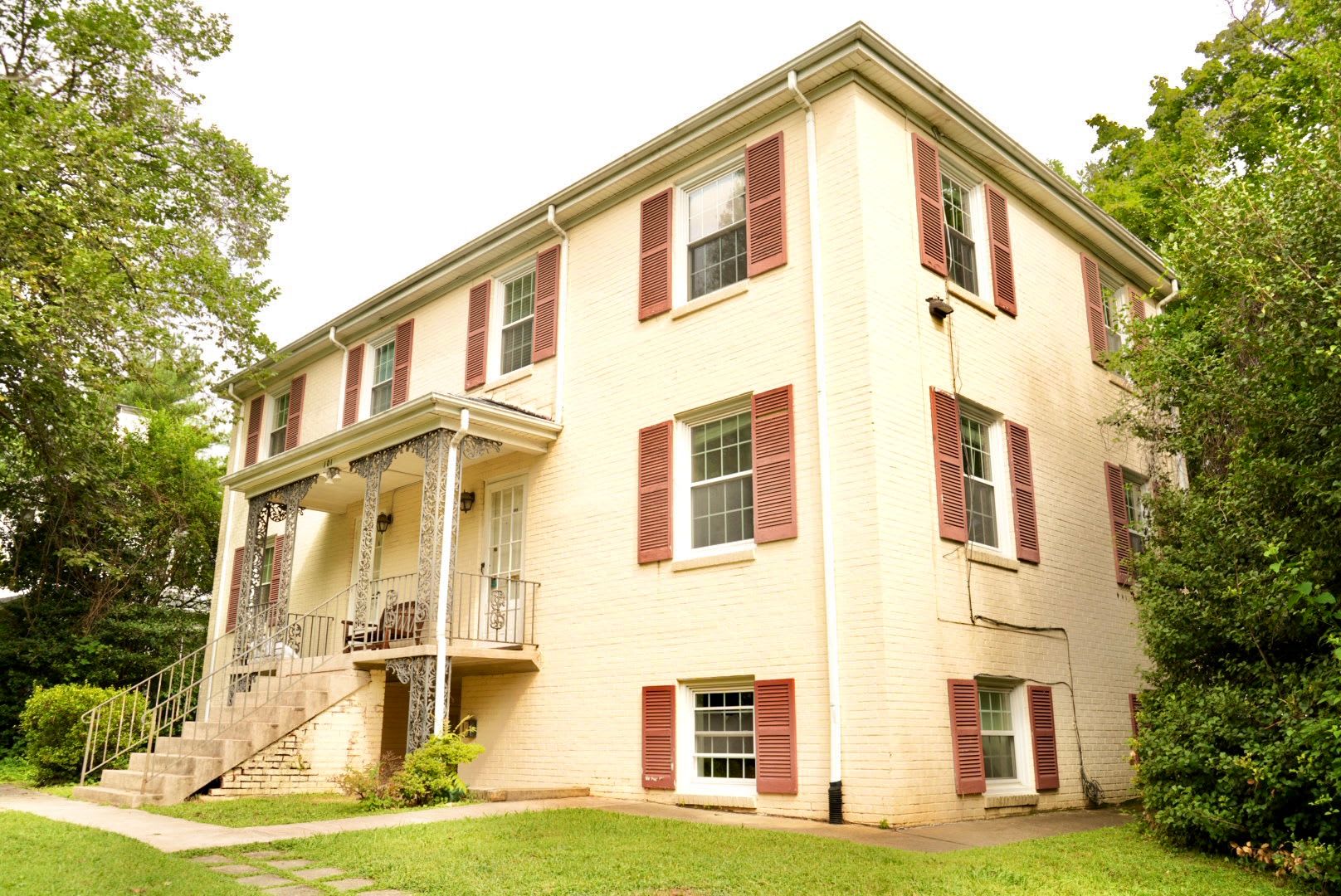 101 Bollingwood Rd. – photo 2