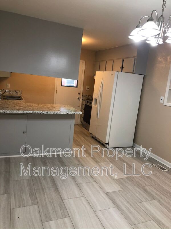4047 Village Drive – photo 5