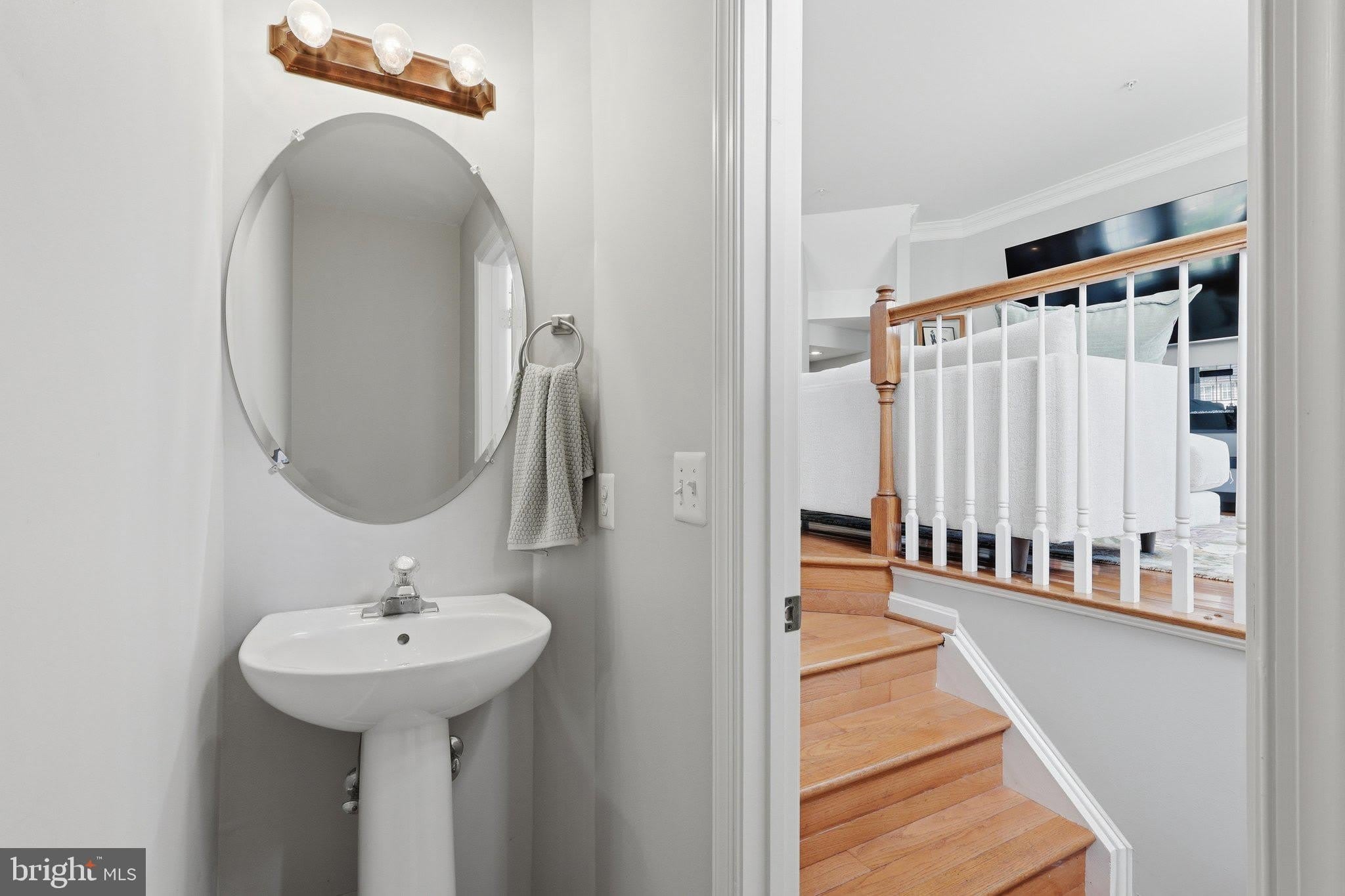 8110 CERROMAR Way – photo 4