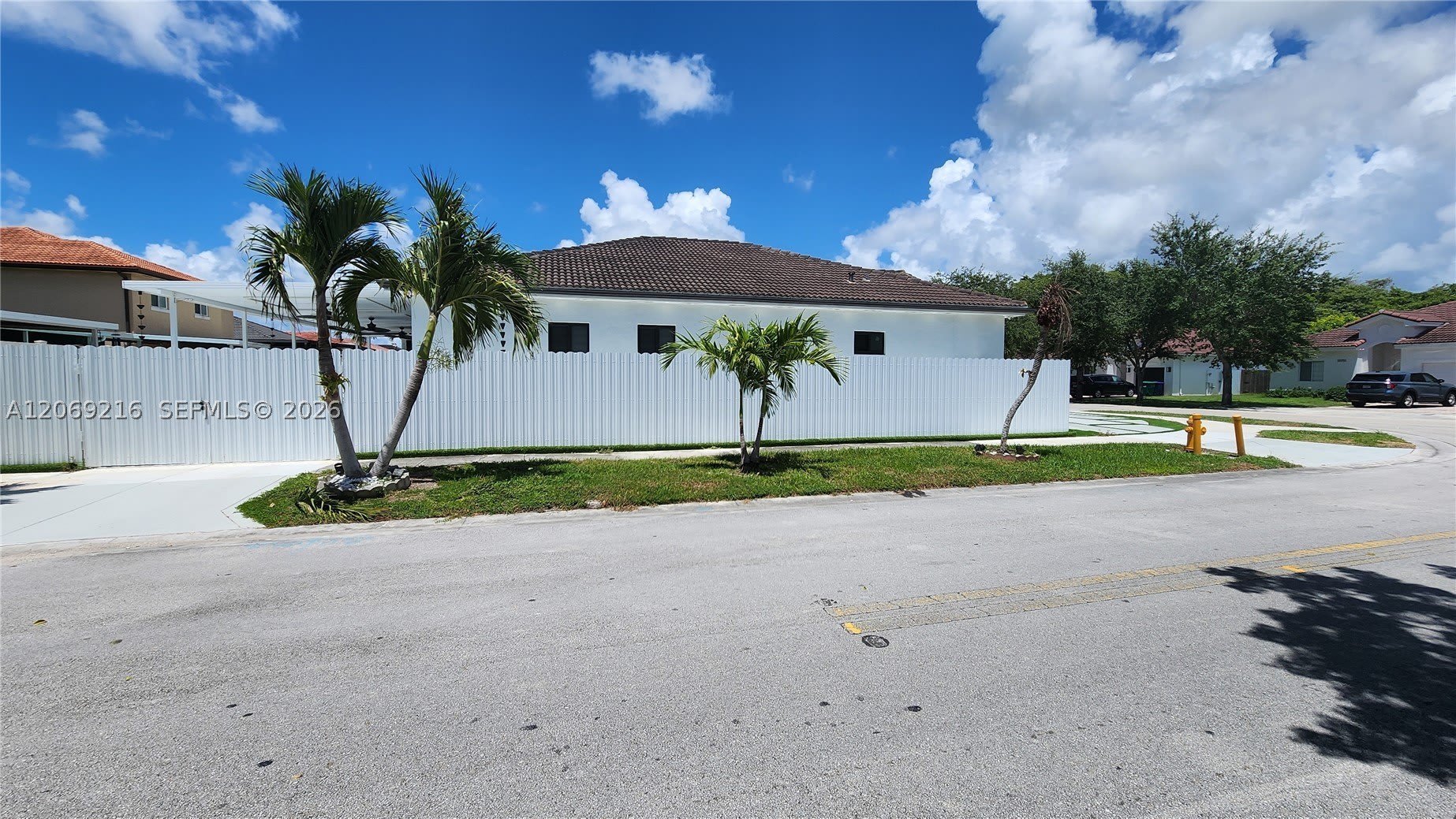 10752 SW 228th Ter – photo 5