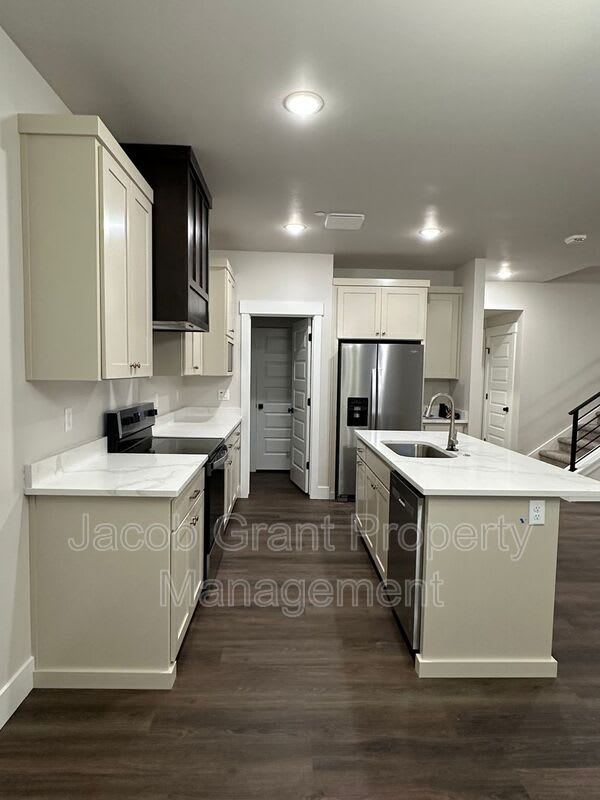 826 E Sunnyside Rd – photo 5
