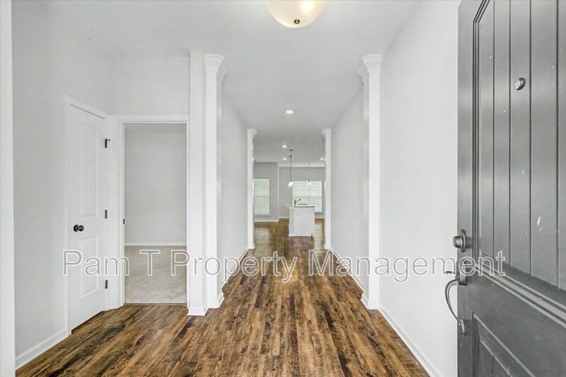 113 Exmoor Cir – photo 4