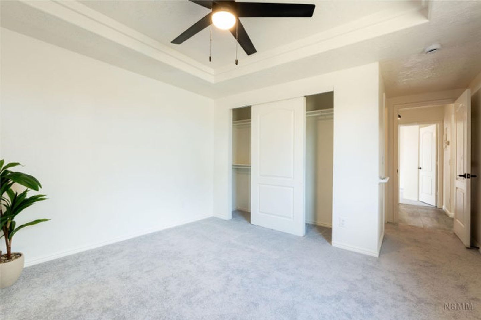 3 2 Fresh Renovated And Updated W Garage – photo 4