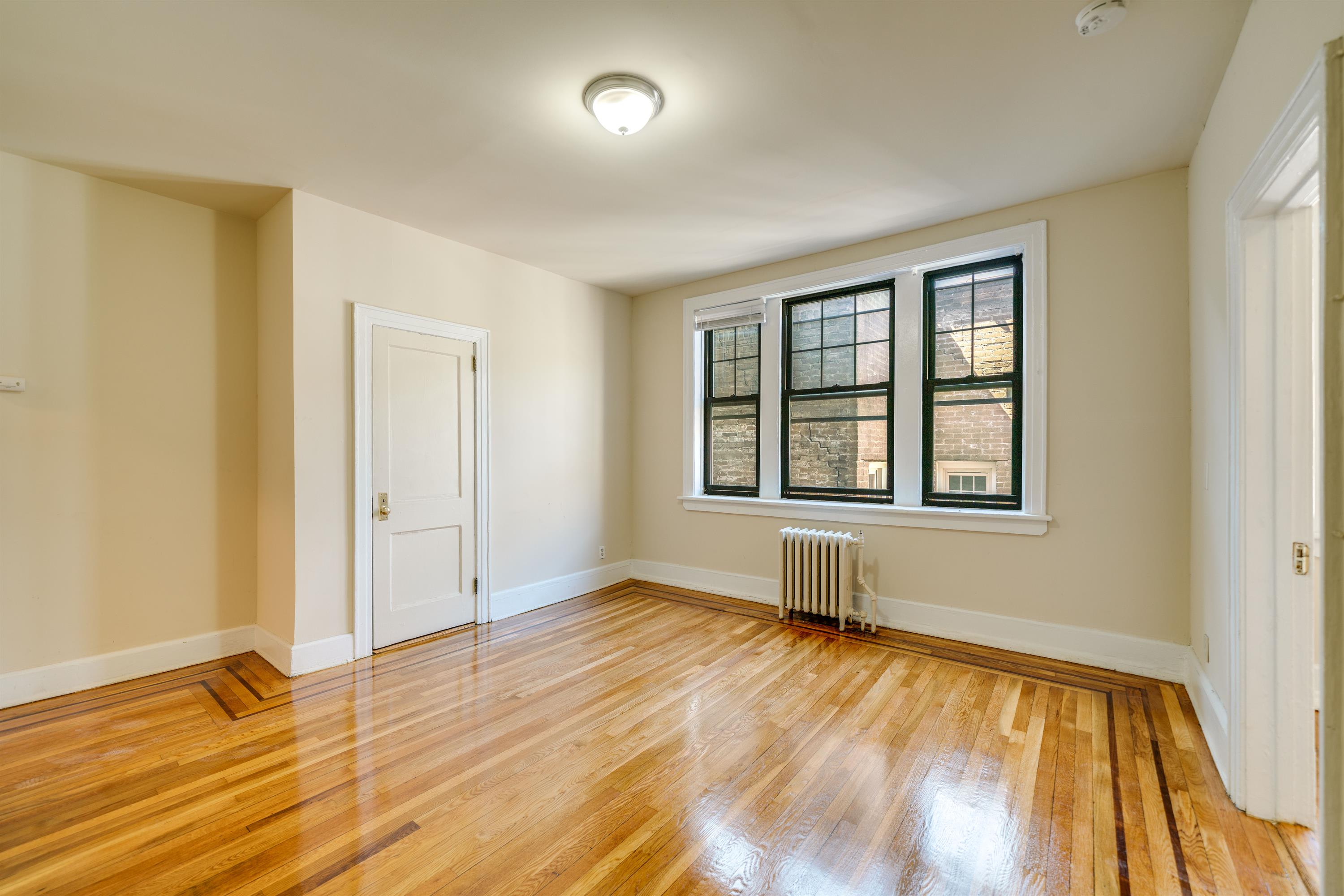 51 E Brinkerhoff AveApartment 9 – photo 5
