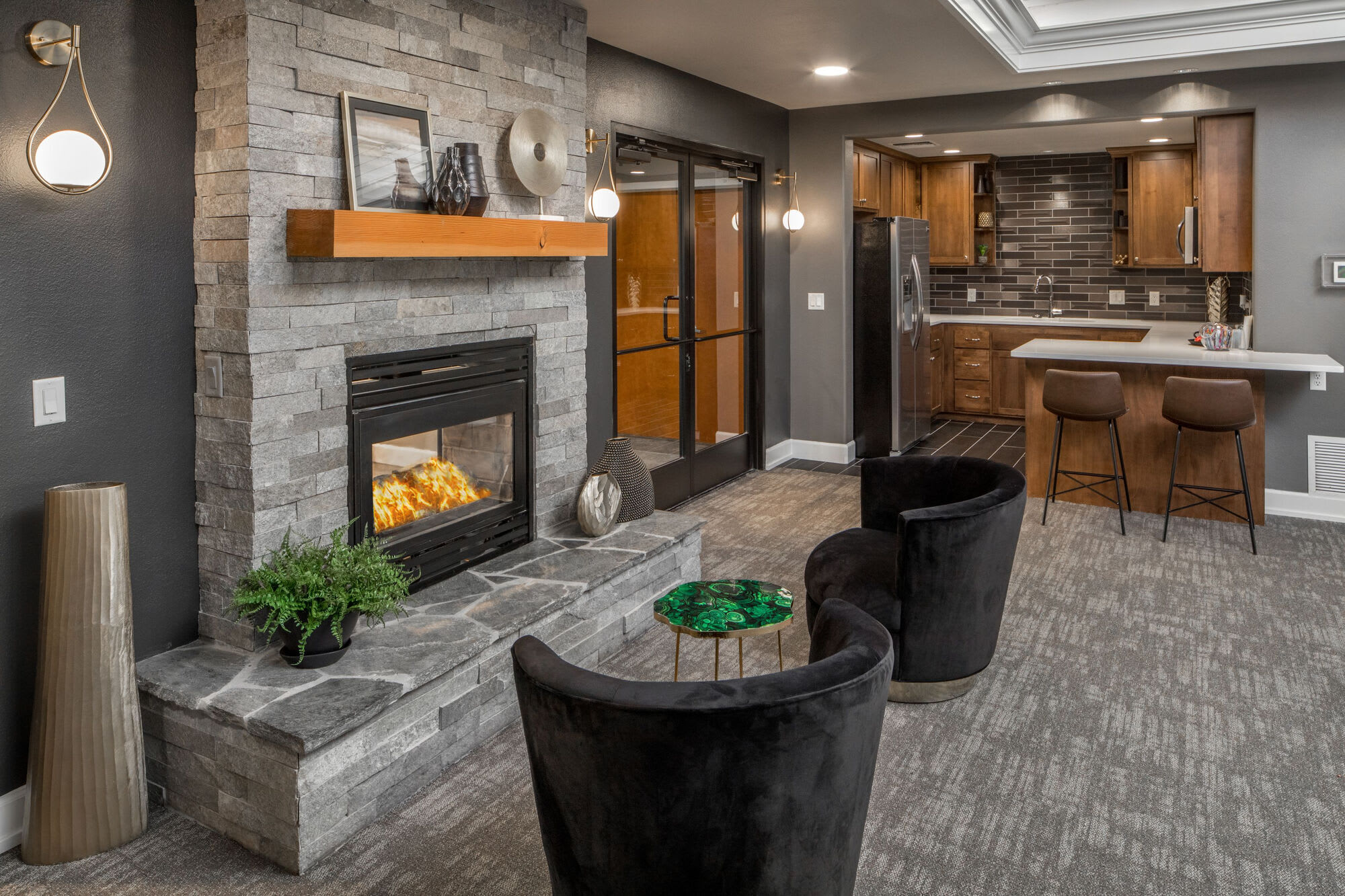 Crescent Park Apartments – photo 2