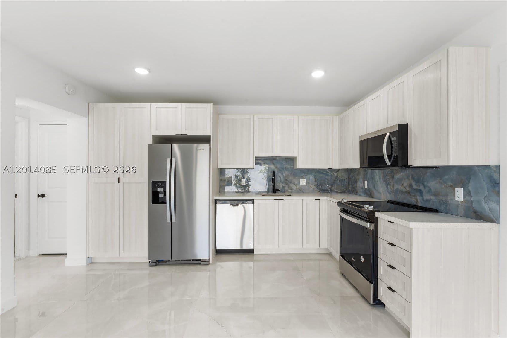 14584 SW 261st Ter – photo 4
