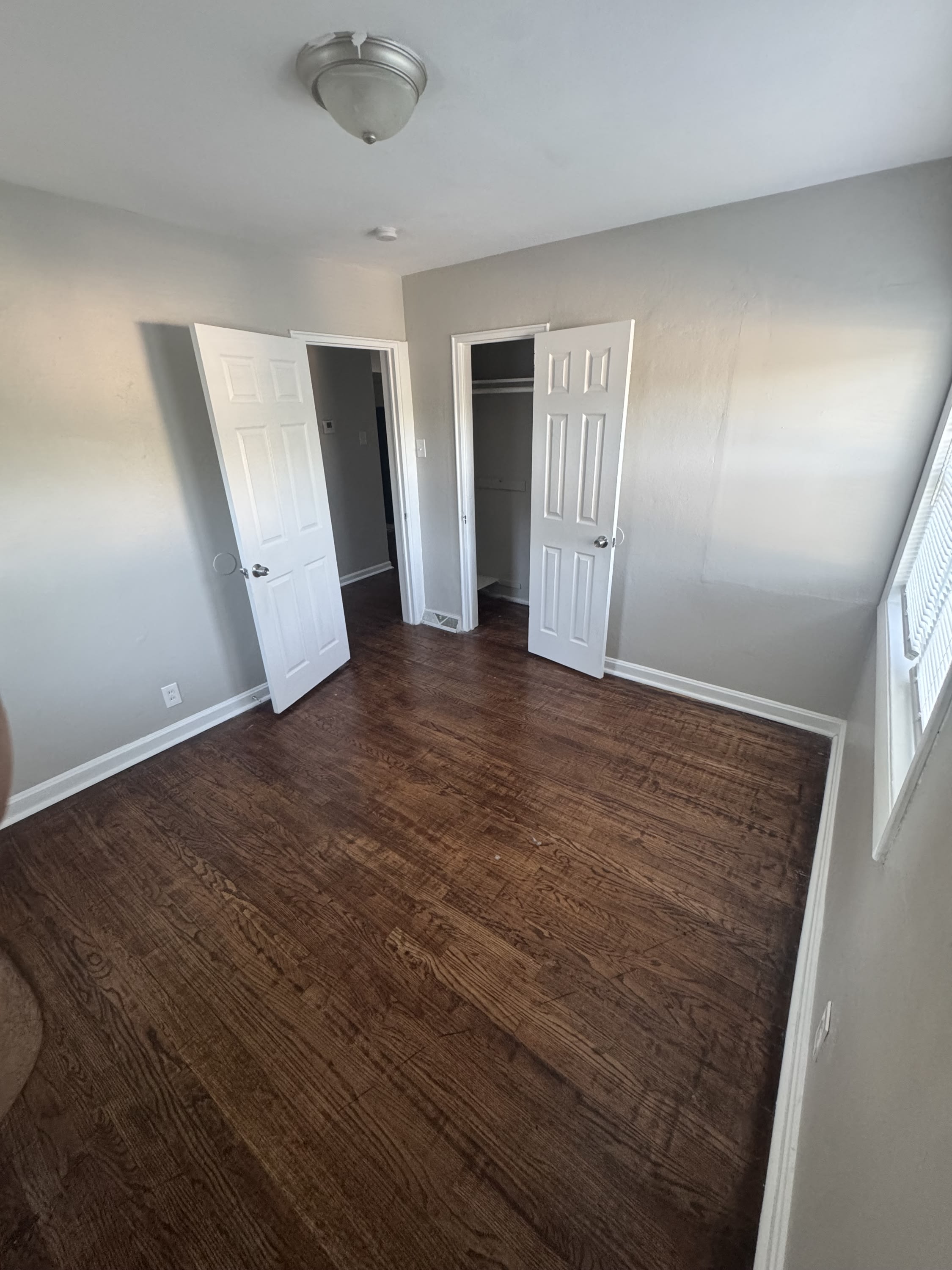 6625 Thurston Avenue – photo 3