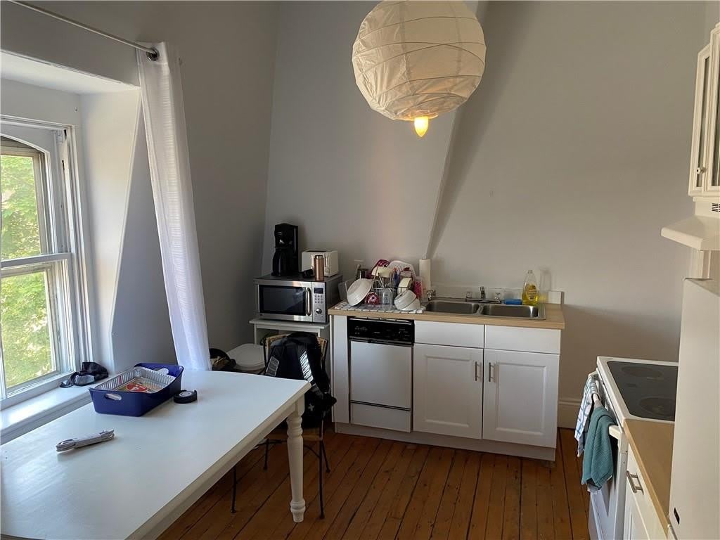 10 Clarke Street – photo 3