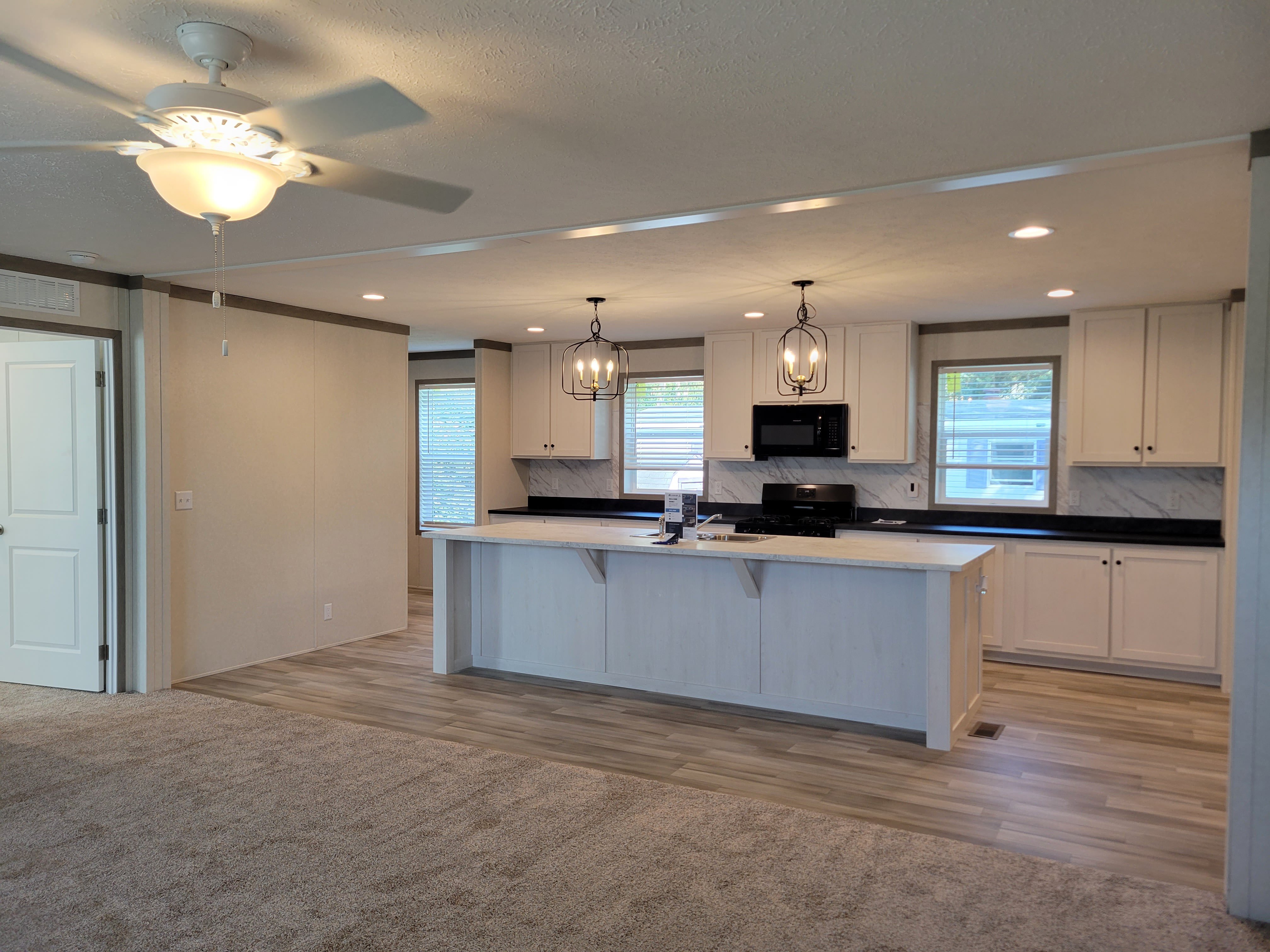 5080 Cove Ct – photo 2