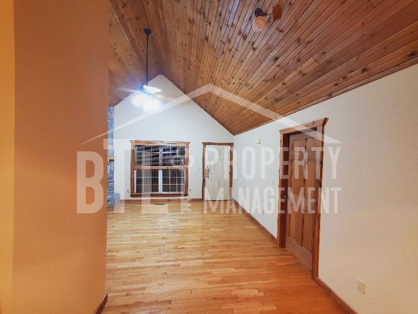 Gorgeous Lodge In Gated Community – photo 5