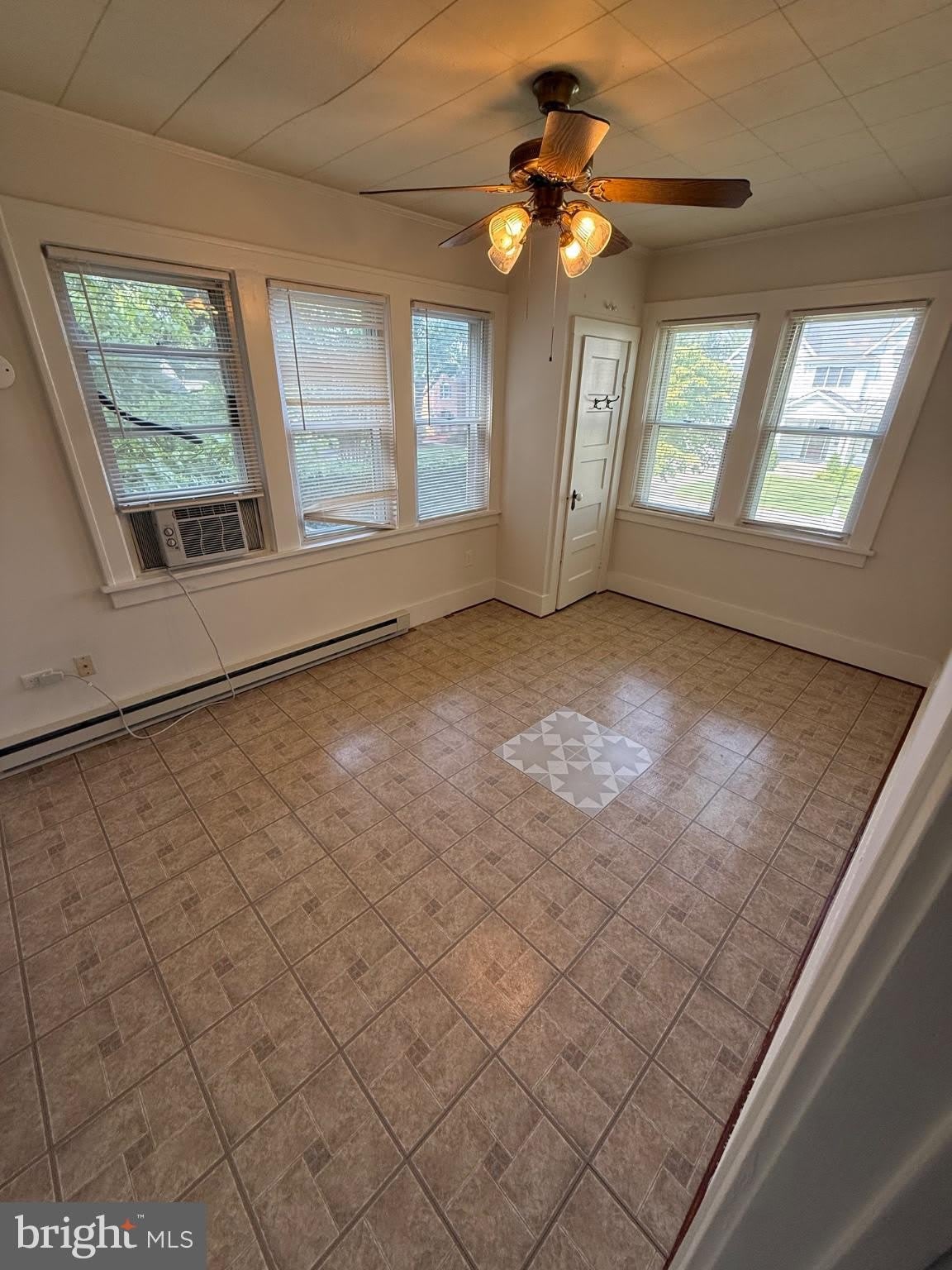 1131 MARION Avenue – photo 3