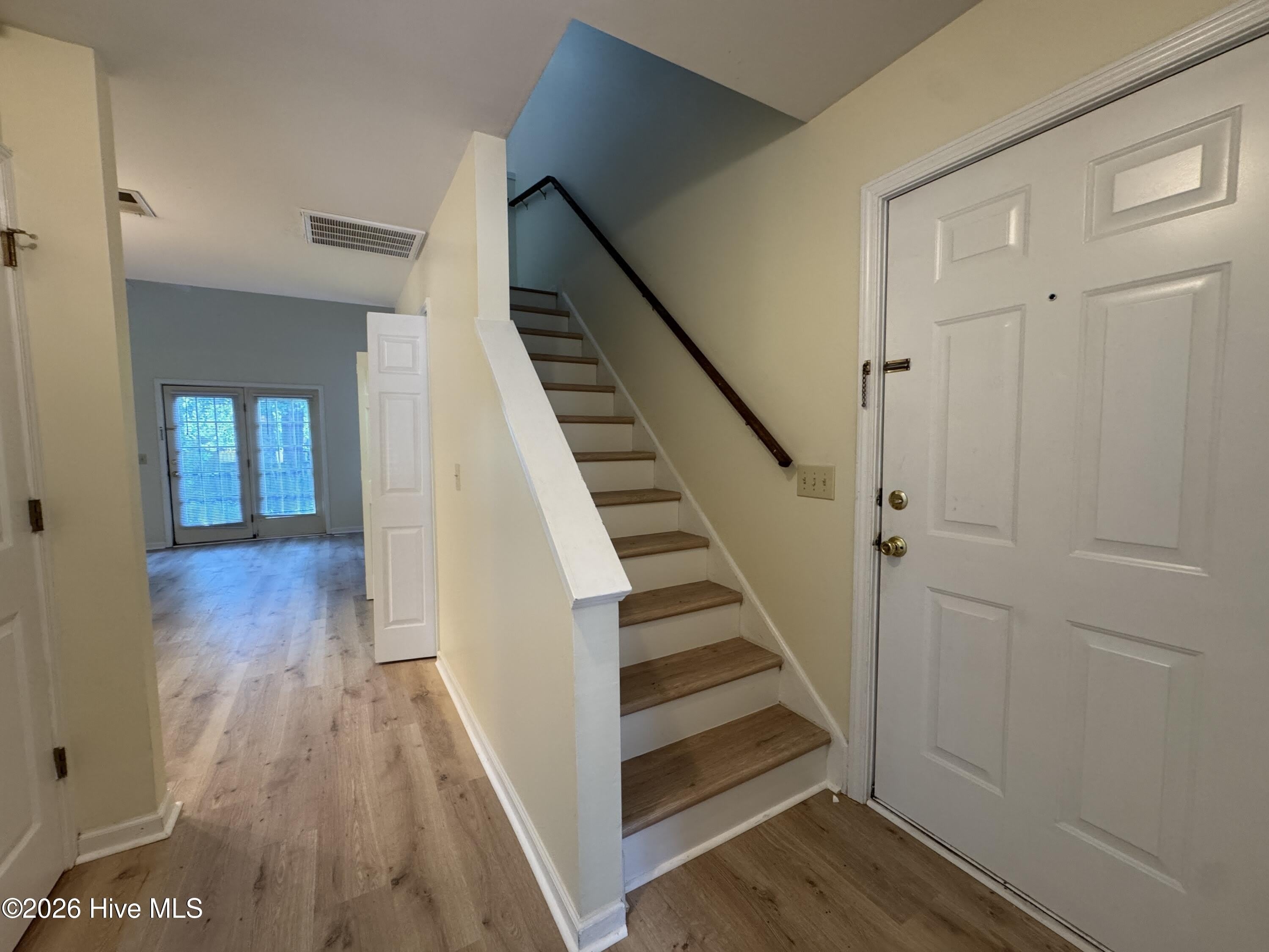 5147 Lamppost Circle – photo 2