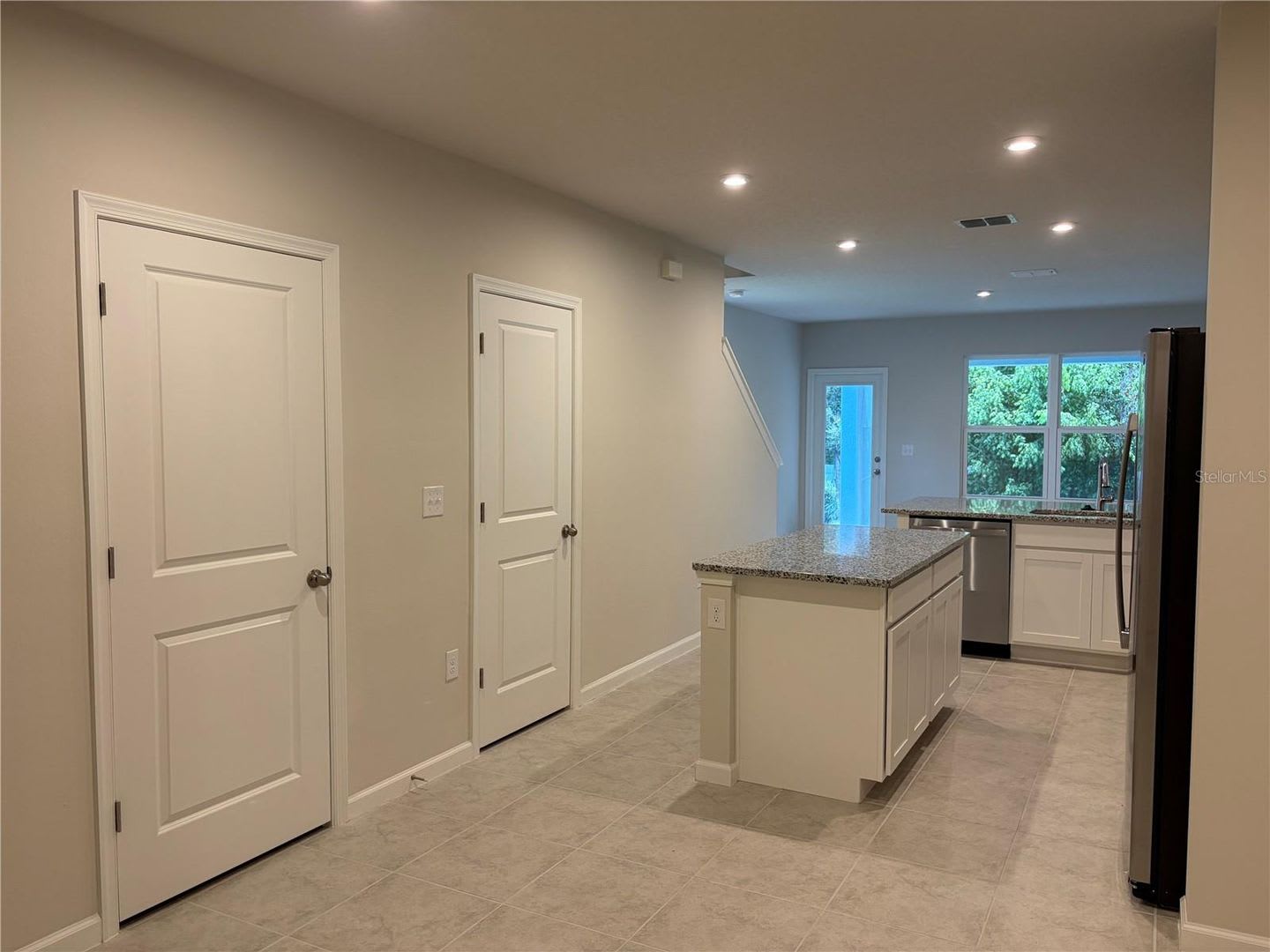 2006 Edison Pointe Blvd, South Daytona, FL 32119 – photo 2