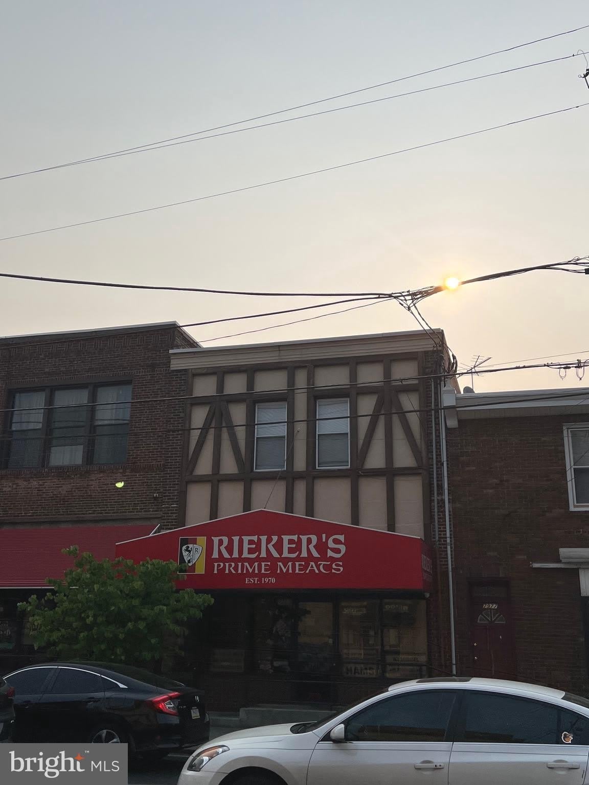 7979-83 OXFORD Avenue – photo 1