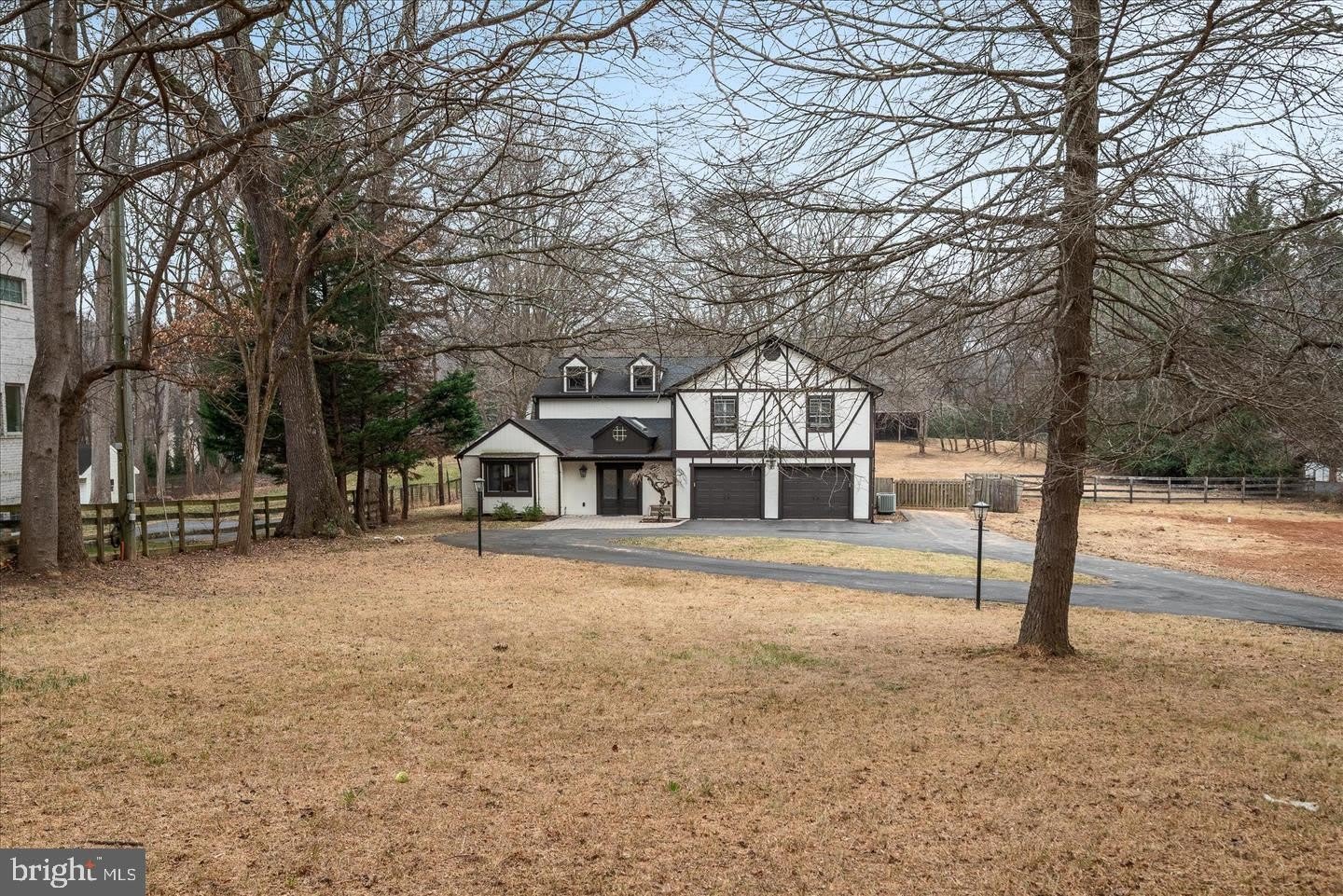 9036 JEFFERY Road – photo 2